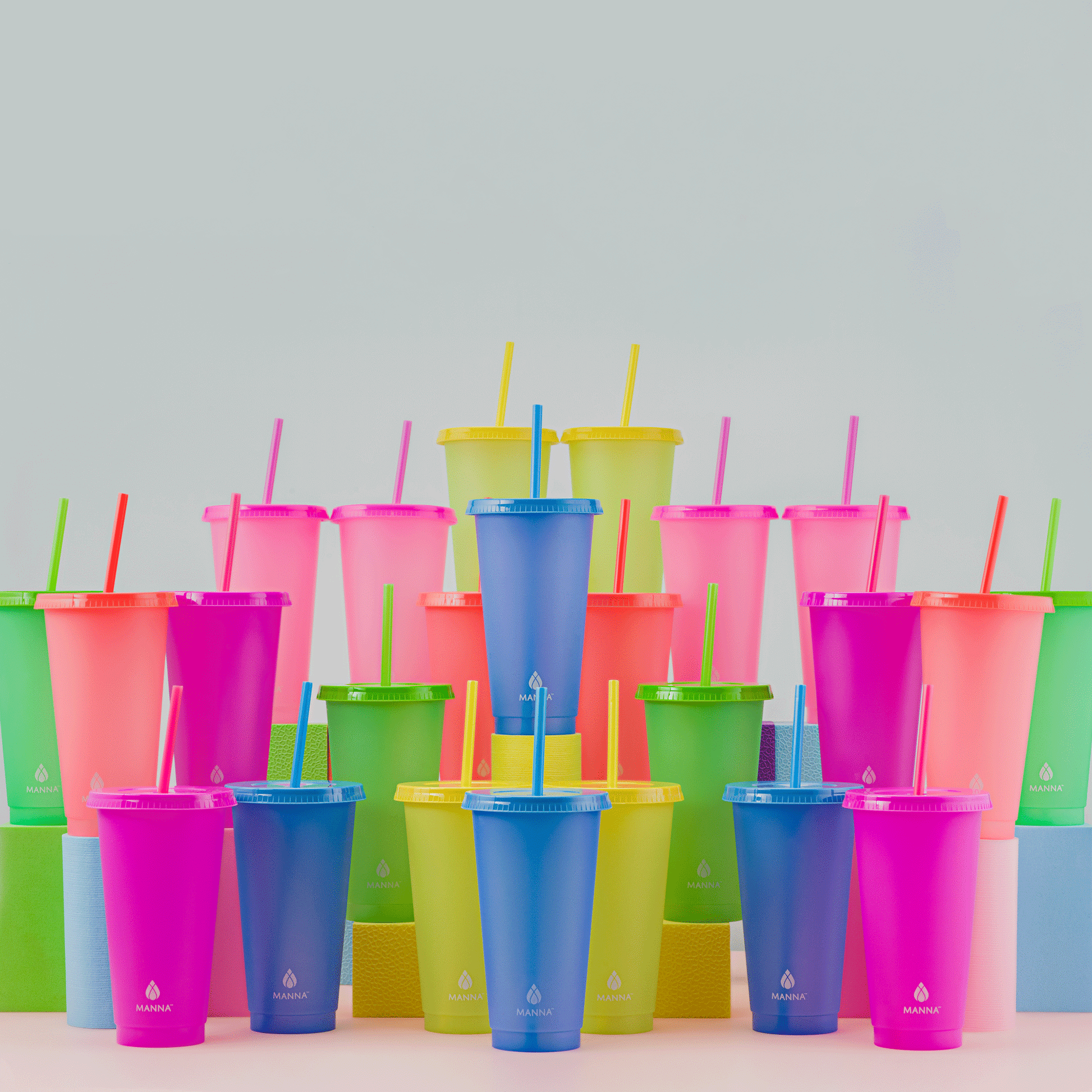 24-piece-original-color-changing-cup-set-x4 A0029811.gif