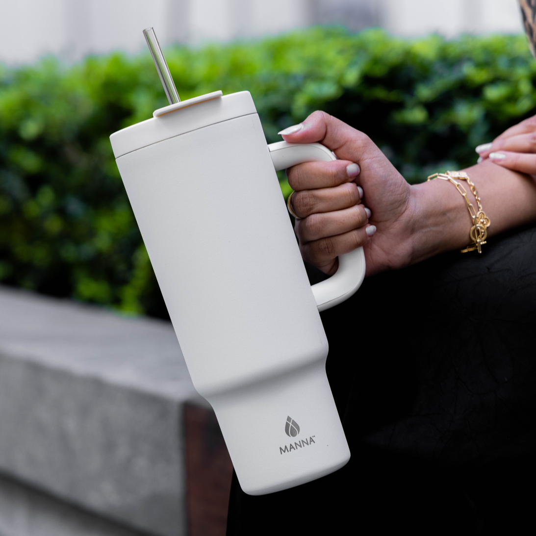 40-oz-leisure-tumbler-t1 Core_Home_Manna_Lifestyle_AUG_13-38.png